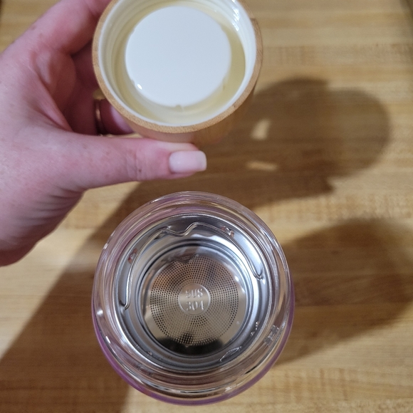 Tea/fruit infuser glass water bottle - Picture 5 of 8